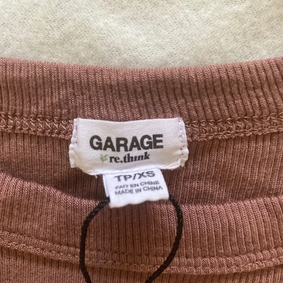 Cropped Brown Tank XS - Picture 2 of 3